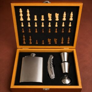 Royal Chess & Whiskey Gift Hamper
